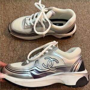 CC Women's Silver and White Sneakers SIZE 6.5